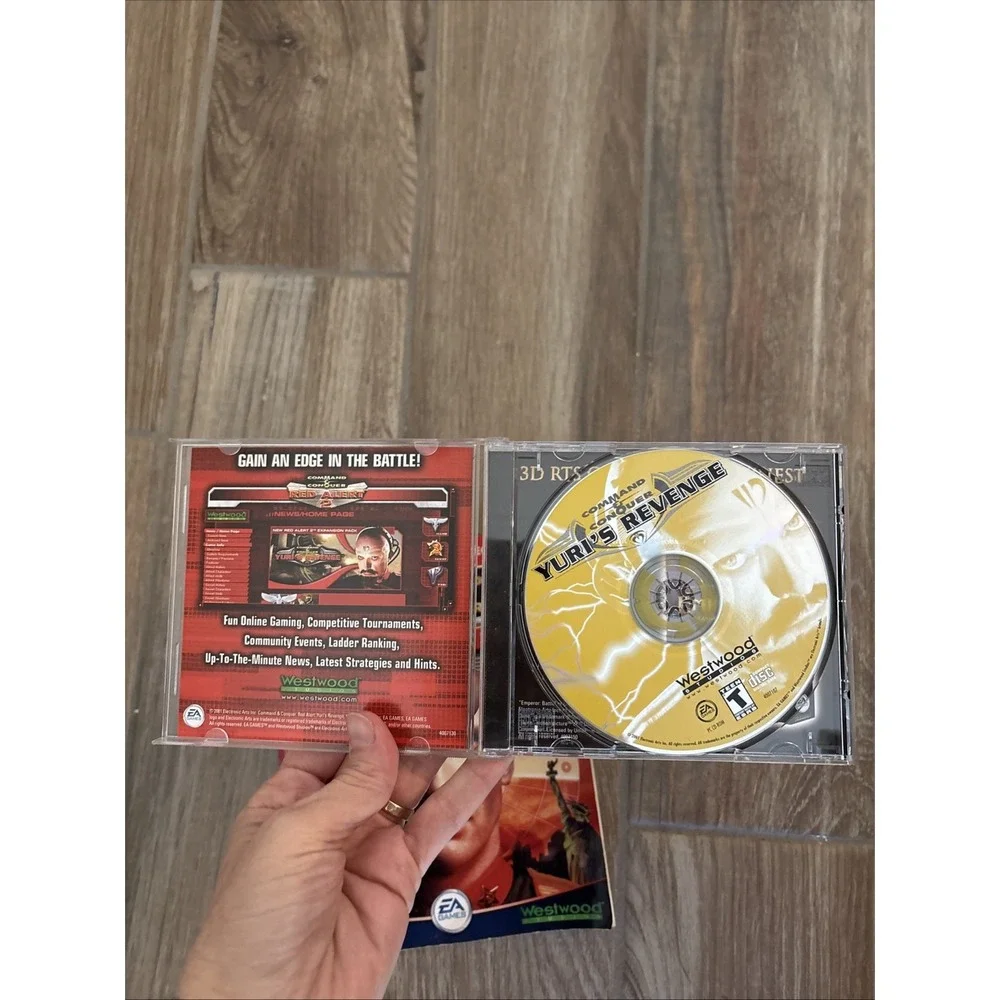Command & Conquer Red Alert 2‎ Expansion: Yuri's Revenge PC & Red Alert 2 Guide